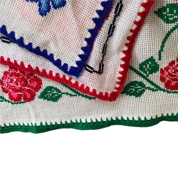 Vintage Vibrant Floral Cross Stitch Linen Trio Decor - Picture 5 of 9